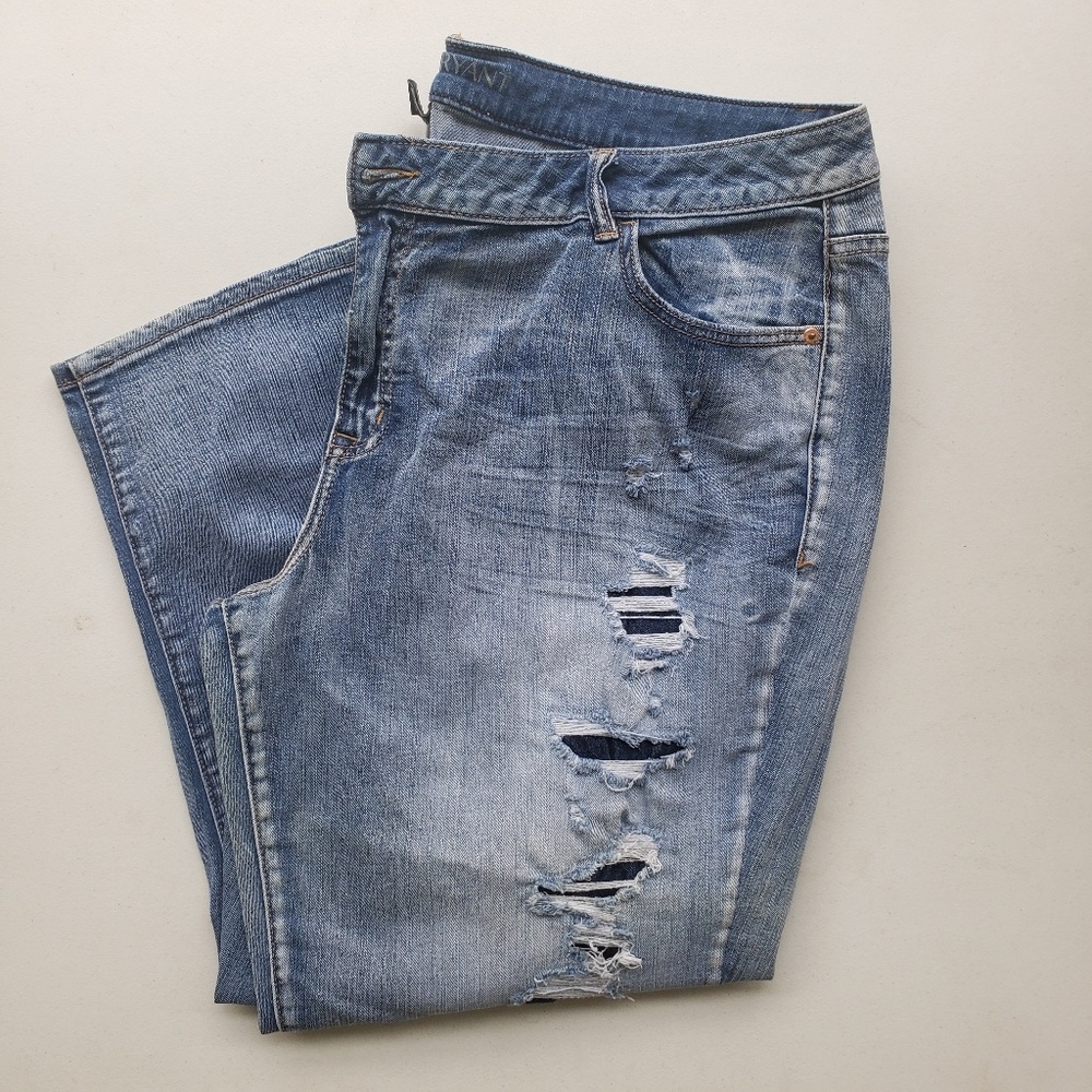 Lane Bryant distressed capris